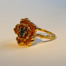Load image into Gallery viewer, Peonia Promise Ring