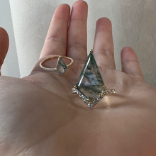Load image into Gallery viewer, Eden Kite Ring / Large Moss Agate